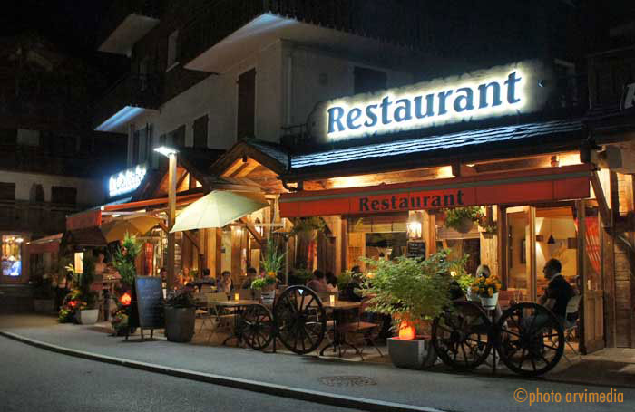 grande salle de mariage ou séminaire à la Clusaz