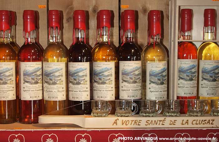 génépi, framboise, myrtille, chataigne, gratte cul, fabriqué en Savoie