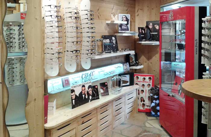 Grand choix de montures de grandes marques